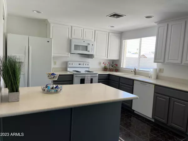 Mesa, AZ 85201,1942 W DECATUR Street