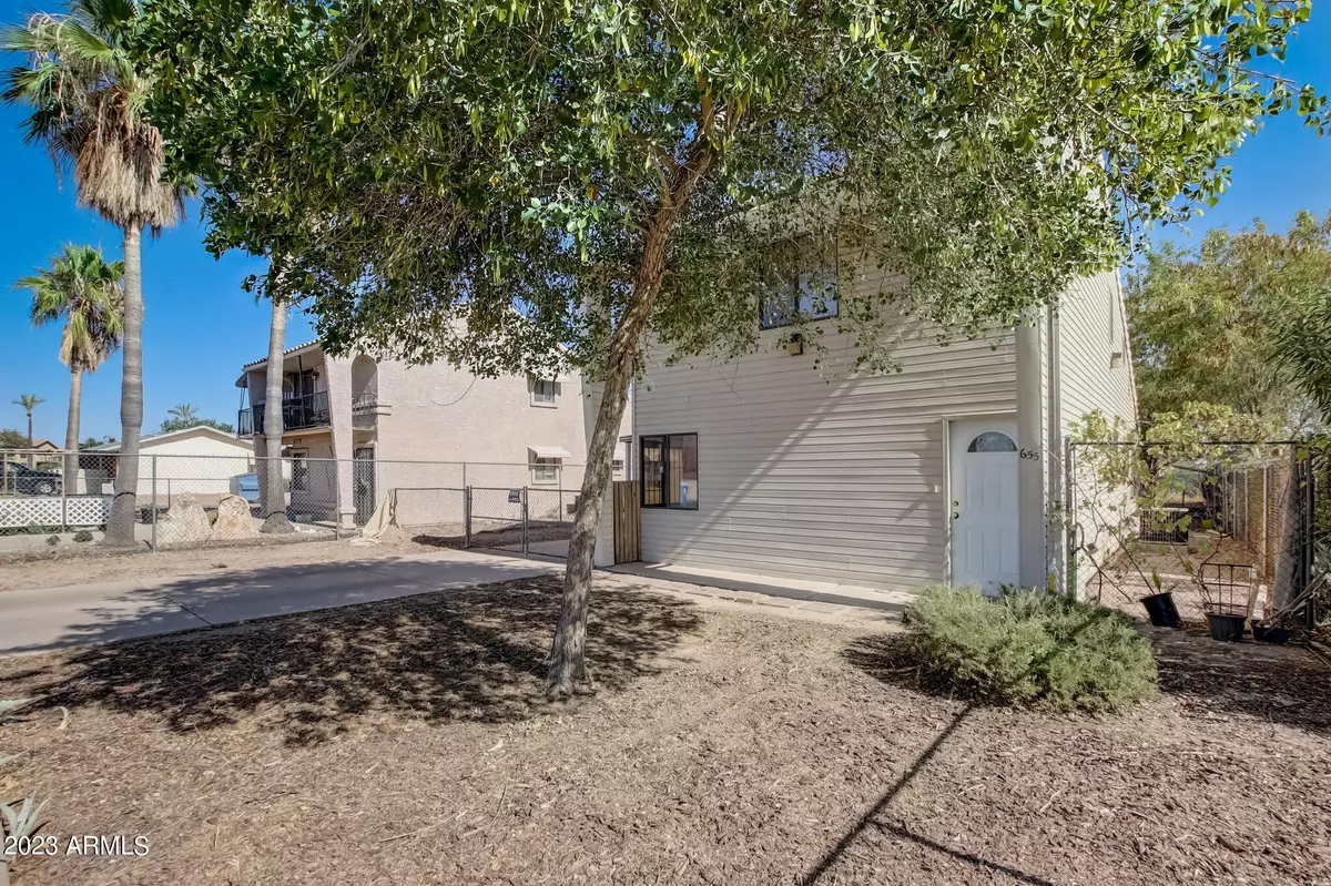 Apache Junction, AZ 85119,655 E 9TH Avenue