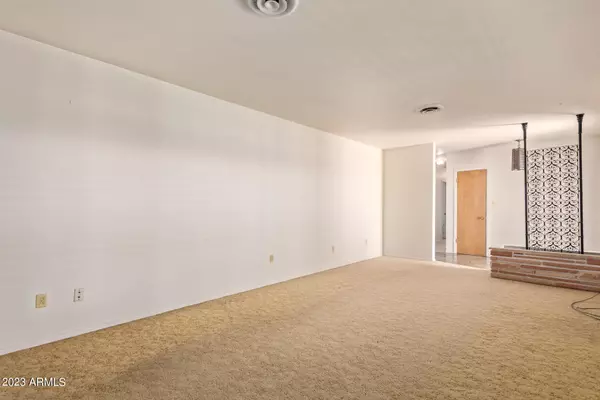 Casa Grande, AZ 85122,323 E ORANGE Drive