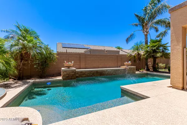 17555 W GELDING Drive, Surprise, AZ 85388