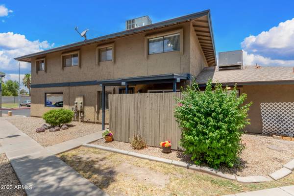 Chandler, AZ 85225,286 W PALOMINO Drive #86