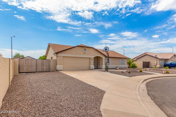 Mesa, AZ 85207,630 N 80TH Place