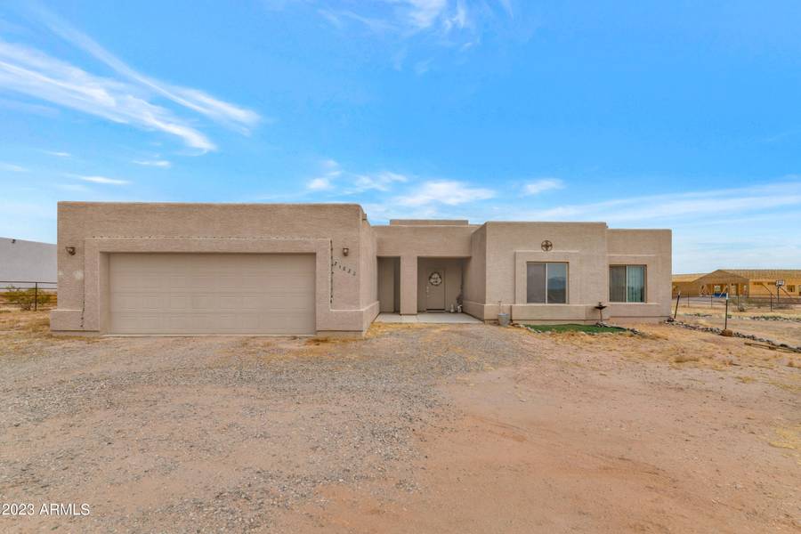 24828 W MONTGOMERY Road, Wittmann, AZ 85361