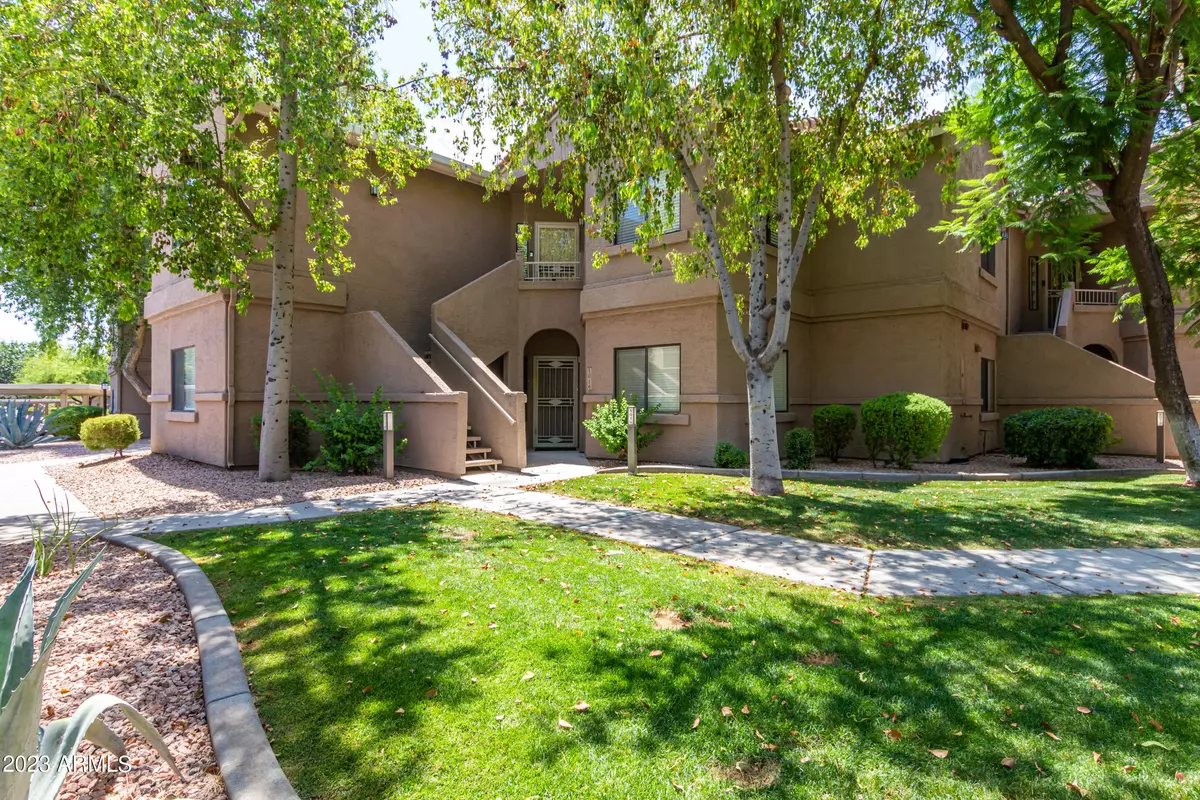 Scottsdale, AZ 85260,15050 N THOMPSON PEAK Parkway #2016