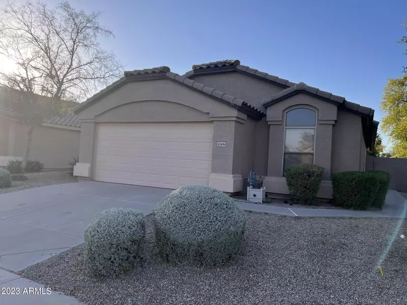 43694 W WADE Drive, Maricopa, AZ 85138