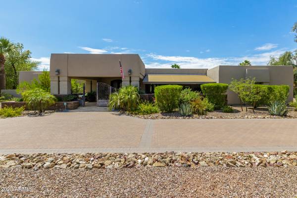 Paradise Valley, AZ 85253,3920 E SOLANO Drive