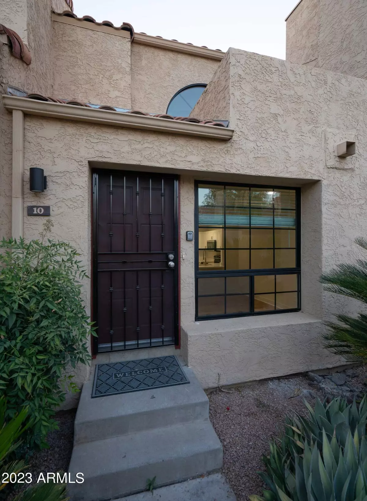 Phoenix, AZ 85014,1025 E HIGHLAND Avenue #10