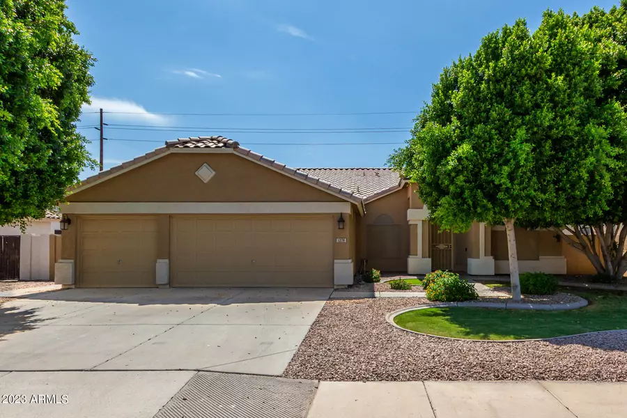 1278 N SADDLE Court, Gilbert, AZ 85233