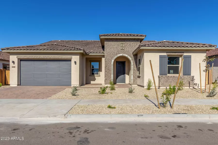 13958 W JJ RANCH Road, Surprise, AZ 85387