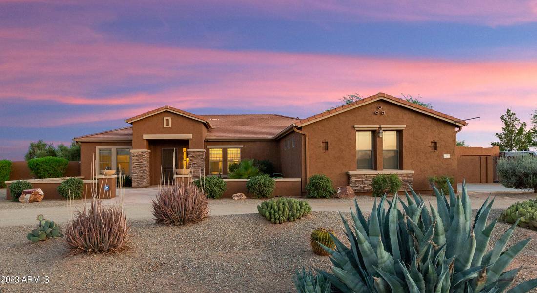 22815 W MARK Lane, Wittmann, AZ 85361