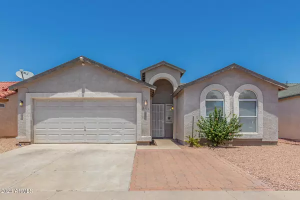 8426 W BERKELEY Road, Phoenix, AZ 85037