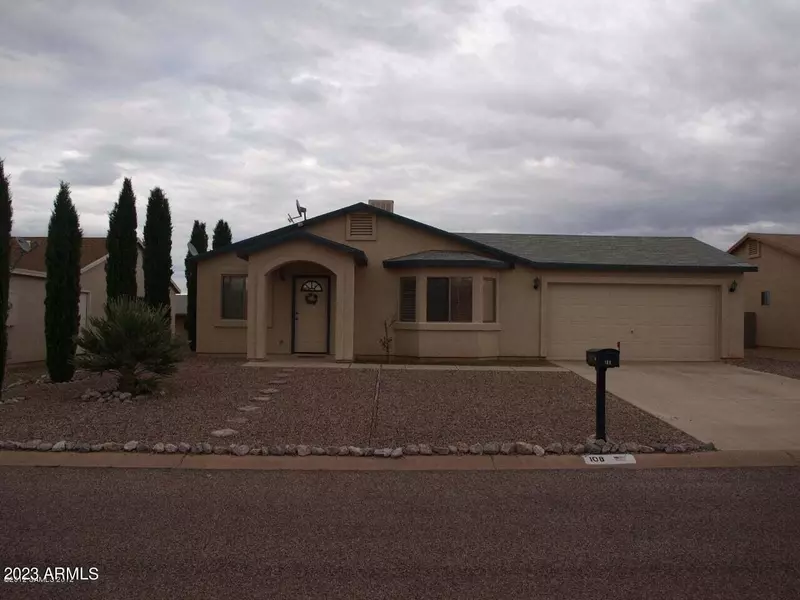 108 TOMAHAWK Drive, Huachuca City, AZ 85616