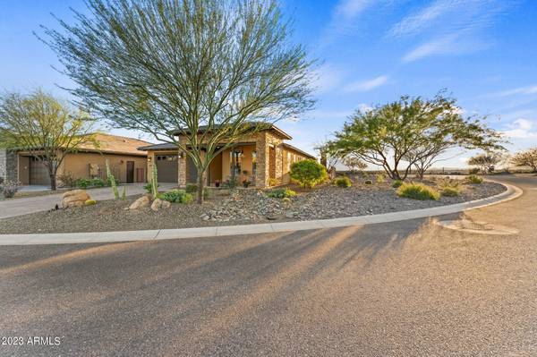 Wickenburg, AZ 85390,3892 GOLD RIDGE Road