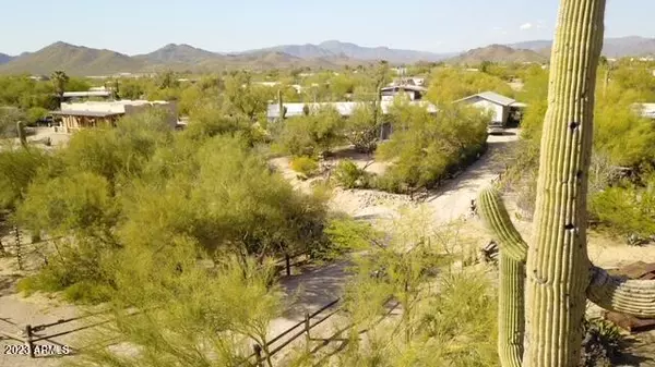 Cave Creek, AZ 85331,5114 E SMOKEHOUSE Trail