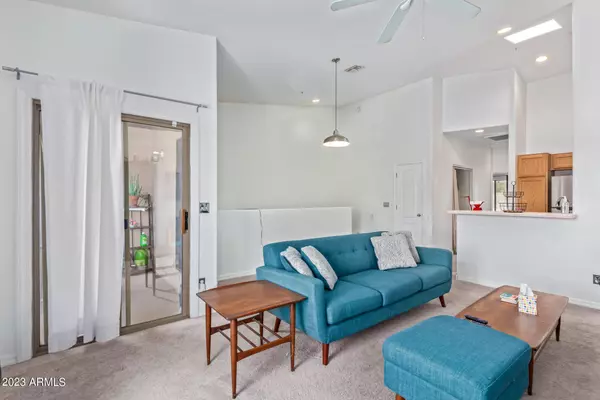 Mesa, AZ 85202,1406 W EMERALD Avenue #118