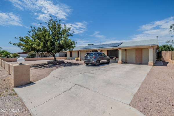 11420 E 5TH Avenue, Apache Junction, AZ 85120