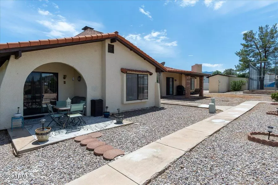 1900 PASEO DE LA LUNA -- #7, Sierra Vista, AZ 85635