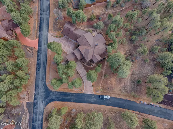 Show Low, AZ 85901,4501 W Foxglove Lane