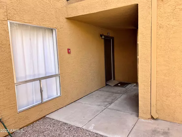 Phoenix, AZ 85015,1831 W MULBERRY Drive #102