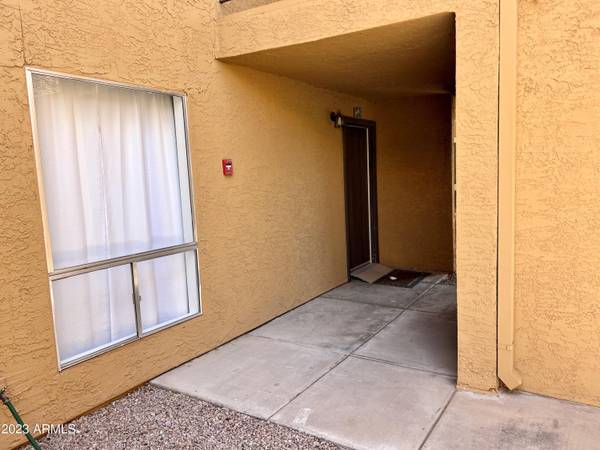 Phoenix, AZ 85015,1831 W MULBERRY Drive #102