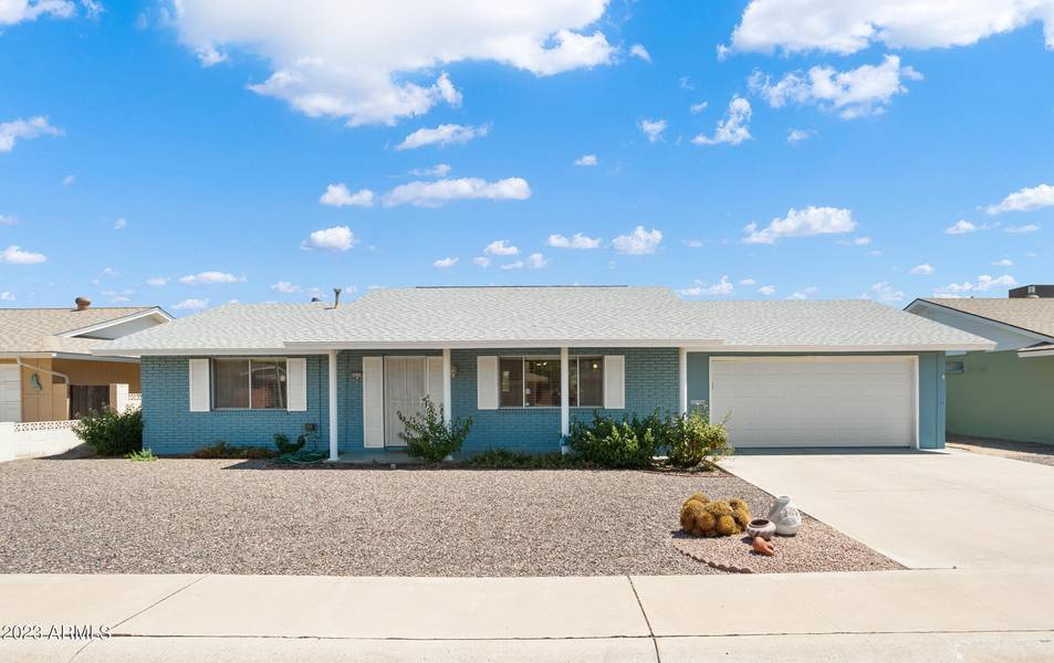 10129 W CUMBERLAND Drive, Sun City, AZ 85351