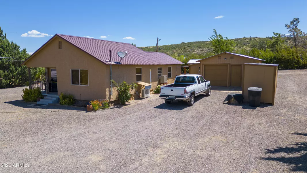 16066 W YOUNG Lane, Yarnell, AZ 85362