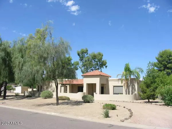 9824 N 64TH Place, Paradise Valley, AZ 85253