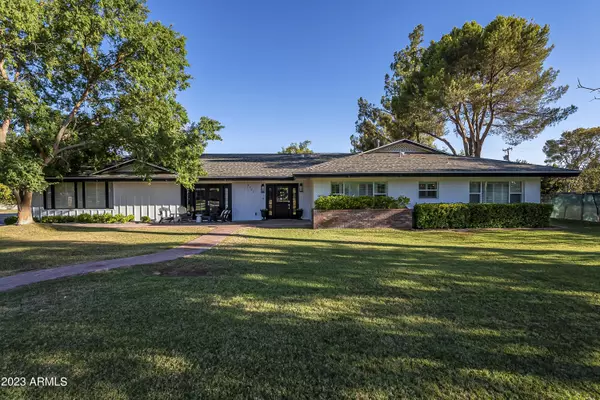 3737 E MEDLOCK Drive, Phoenix, AZ 85018