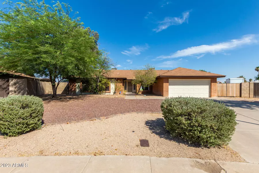 16211 N 51ST Drive, Glendale, AZ 85306