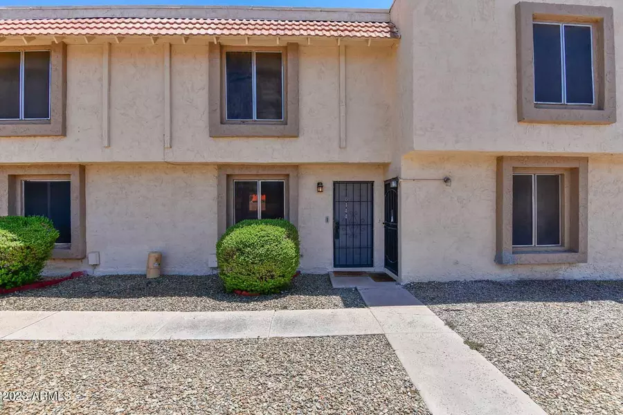 6144 W TOWNLEY Avenue, Glendale, AZ 85302