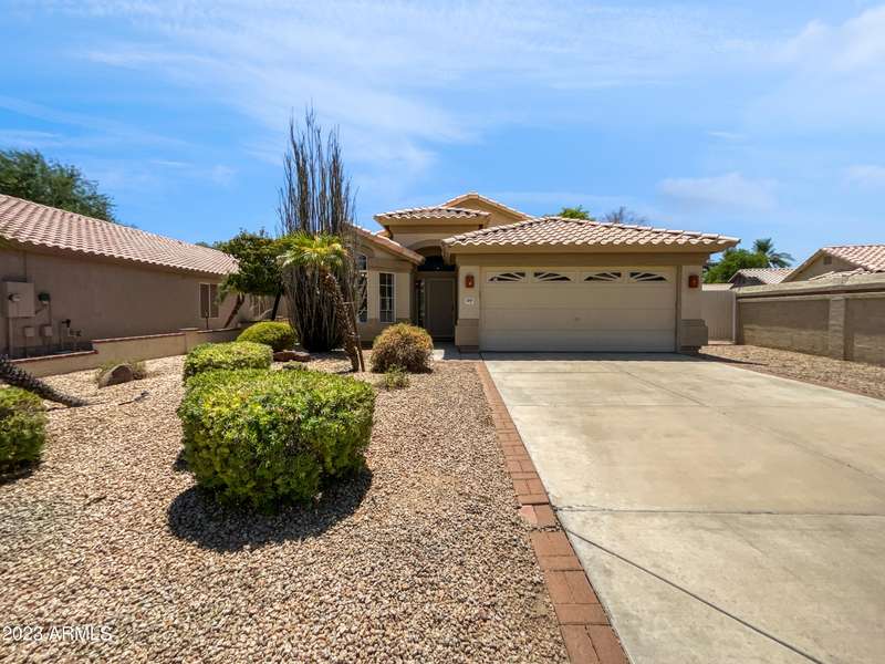 6249 W BLACKHAWK Drive, Glendale, AZ 85308