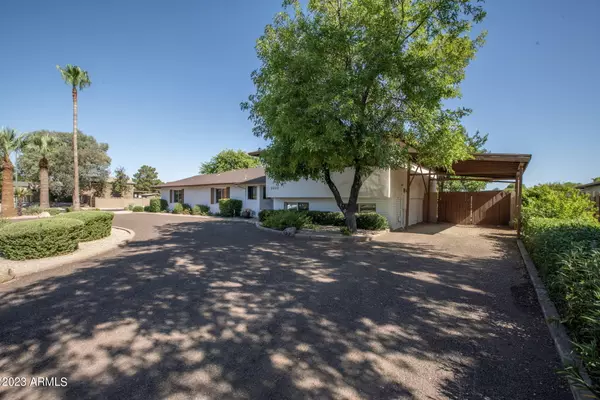 Scottsdale, AZ 85254,5202 E PERSHING Avenue