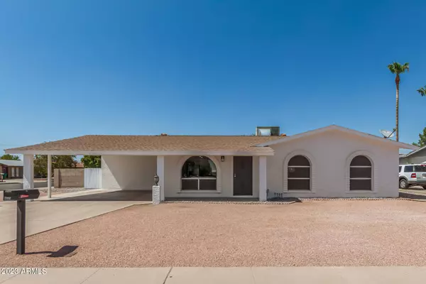 1424 E EL MORO Avenue, Mesa, AZ 85204