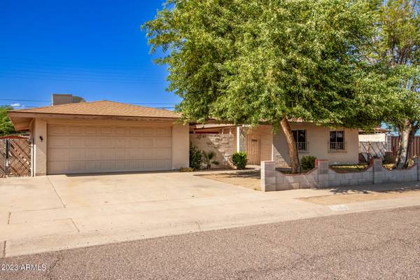 Phoenix, AZ 85019,3802 W TUCKEY Lane