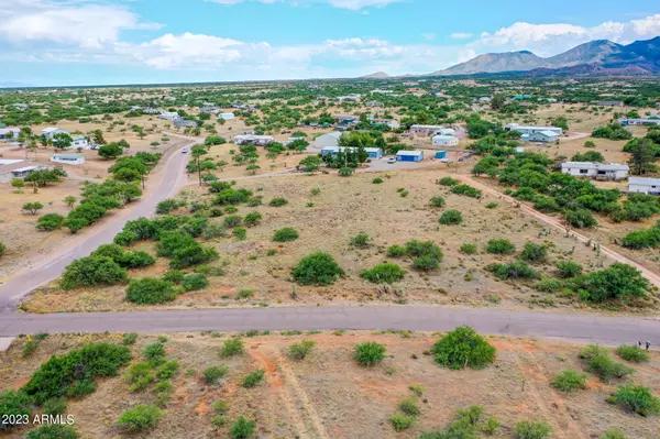 Benson, AZ 85602,W Thunderbird Trail #63