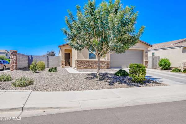 San Tan Valley, AZ 85140,396 W CHAPAWEE Trail