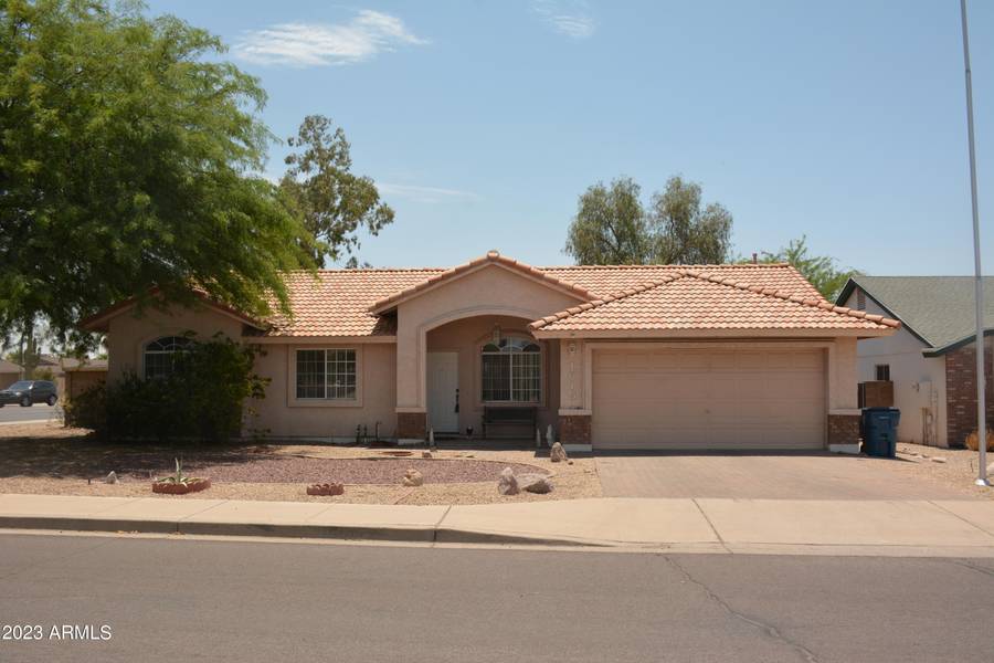 1615 W 12TH Avenue, Apache Junction, AZ 85120