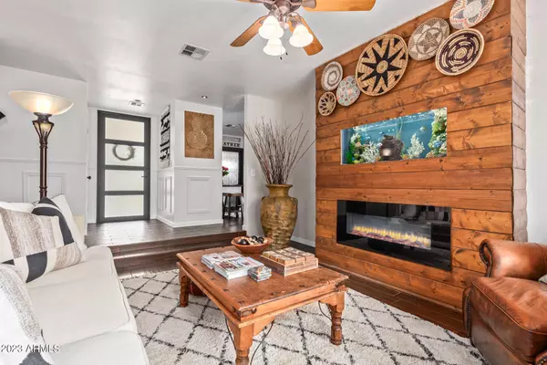 Glendale, AZ 85302,5702 W ROYAL PALM Road