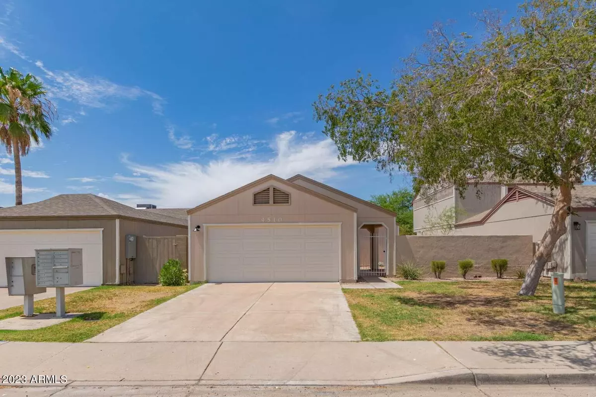 Phoenix, AZ 85042,4510 E VINEYARD Road