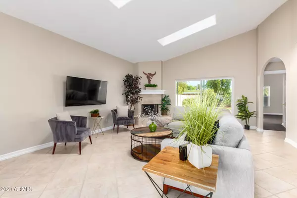 Scottsdale, AZ 85254,6327 E CLAIRE Drive