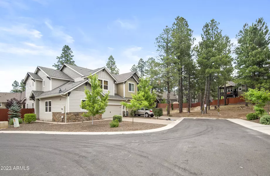 3230 S BERINGER Lane, Flagstaff, AZ 86005