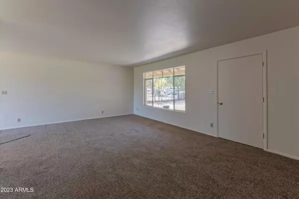 Glendale, AZ 85301,7733 N 60TH Avenue