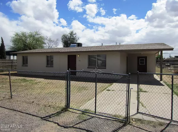 455 W BEALEY Avenue, Coolidge, AZ 85128