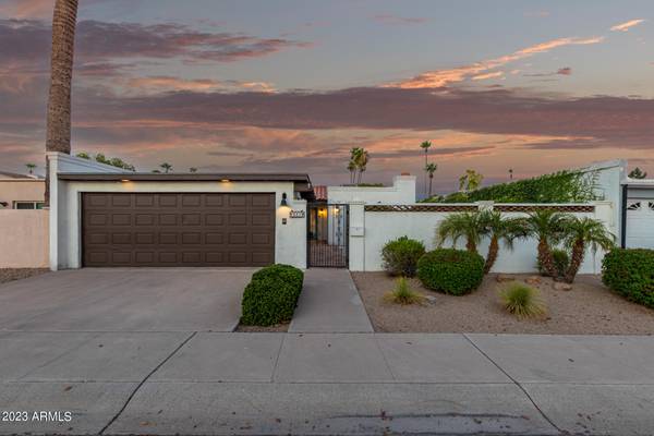 Litchfield Park, AZ 85340,251 LAGUNA Drive W