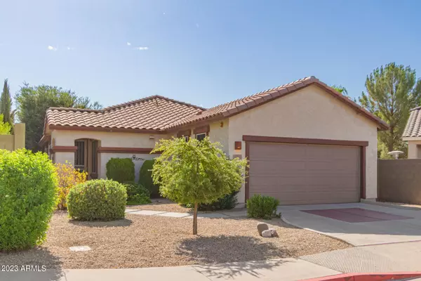 1001 S Colonial Court, Gilbert, AZ 85296