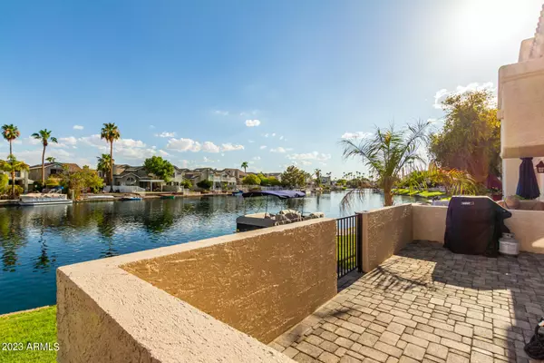 Gilbert, AZ 85233,1309 W CORAL REEF Drive W