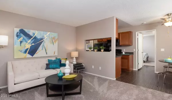 Glendale, AZ 85302,6201 W Olive Avenue #A2