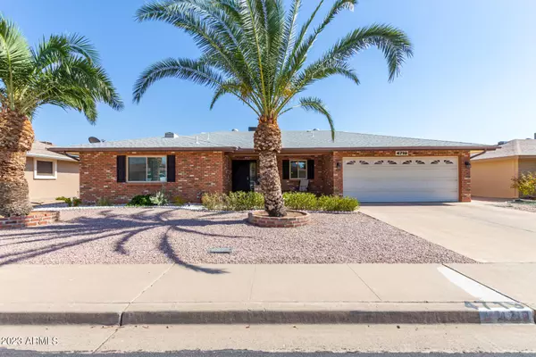 4719 E CRESCENT Avenue, Mesa, AZ 85206