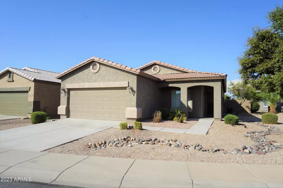 28333 N CRIMM Road, San Tan Valley, AZ 85143