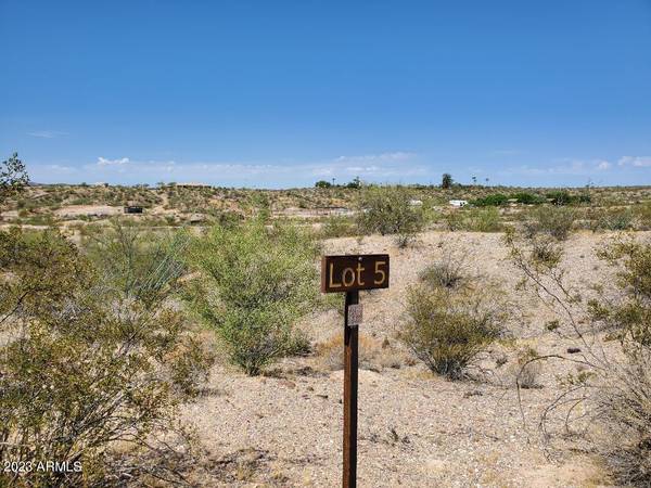 Wickenburg, AZ 85390,337TH AVENUE / LOT 5 -- #-